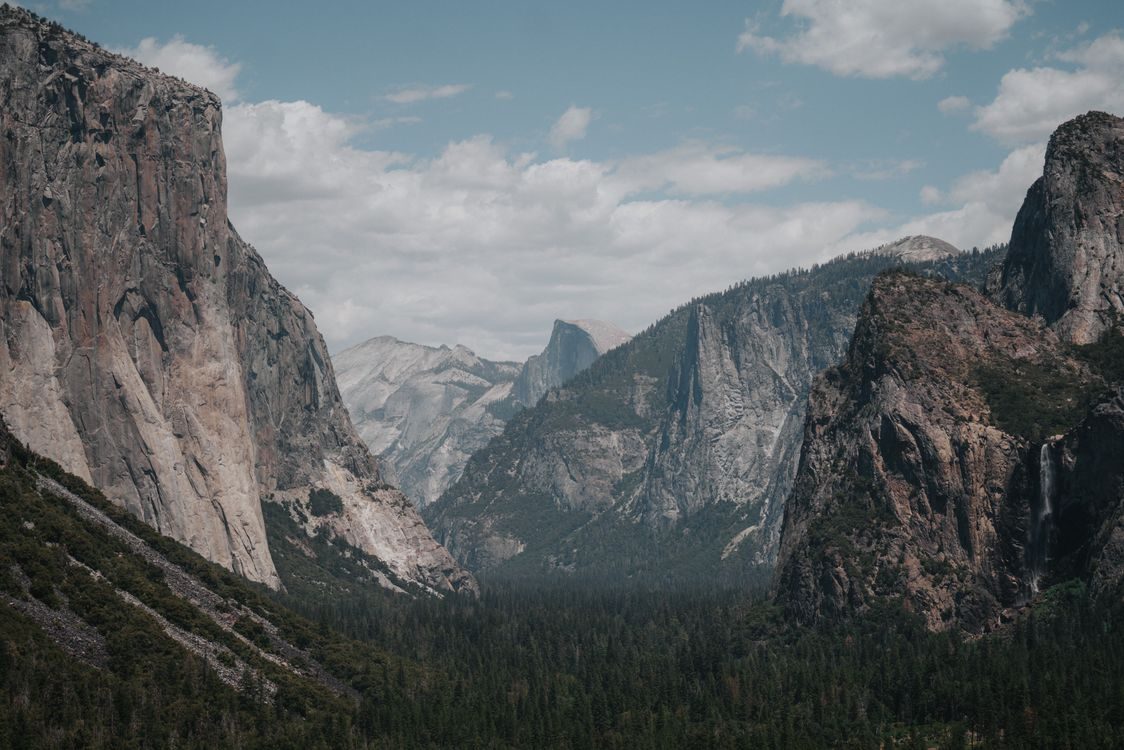 Yosemite Valley from Tunnel View with El Capitan on the left, Half Dome in the distance, and Bridalveil Fall on the right